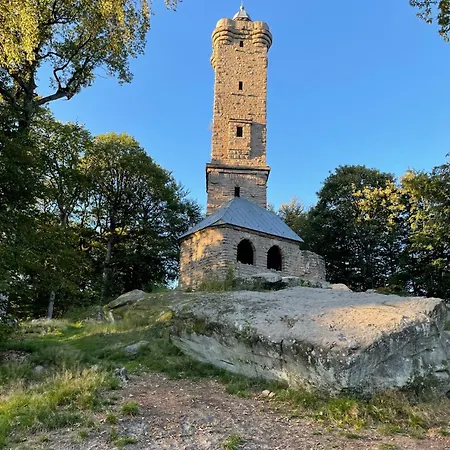 Schoene Mitten Im Pfaelzerwaldgebiet Leimen (Palatinate)