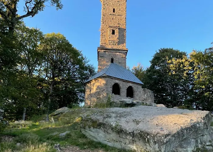 Schoene Mitten Im Pfaelzerwaldgebiet Leimen (Palatinate)